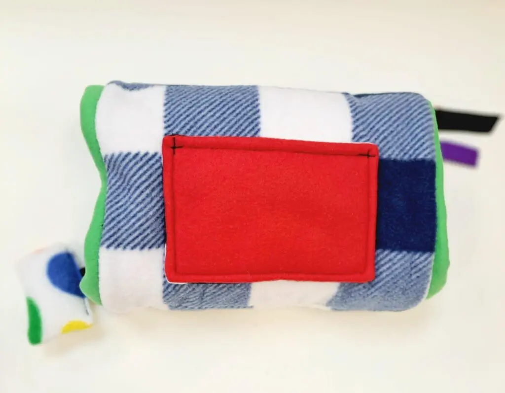 Activity Hand Twiddle  – Gingham - Image 2
